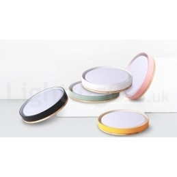Dimbare, veelkleurige, ronde plafondlamp van hout met acrylkap Plafondlamp in Scandinavische stijl