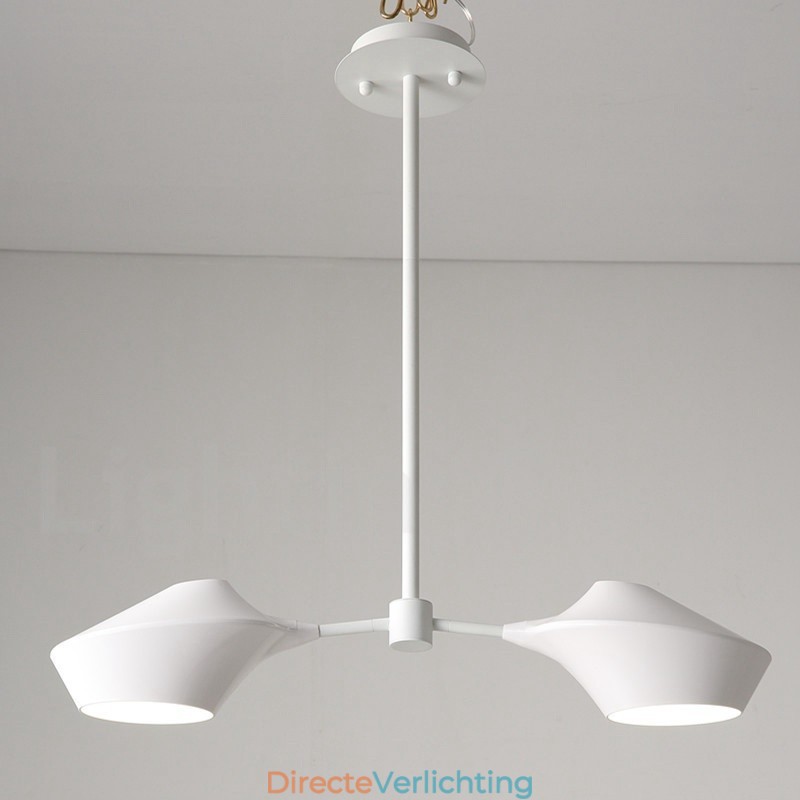 Moderne eigentijdse pijpkroonluchter met witte en zwarte acrylkappen