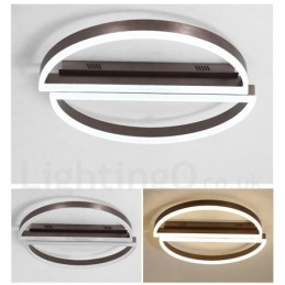 Ronde moderne eigentijdse aluminium plafondlamp, inbouwlamp met afstandsbediening en dimmer. Kan ook als wandlamp worden gebruikt.