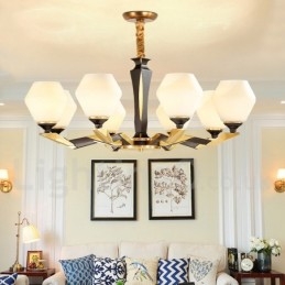 Luxe rustieke retro vintage kroonluchter van puur messing met hangende kaarsen en glazen kappen