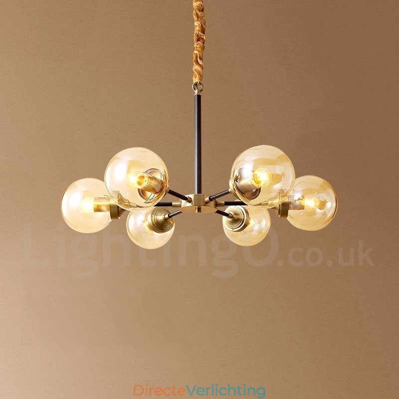 Luxe rustieke retro vintage kroonluchter van puur messing met glazen kappen