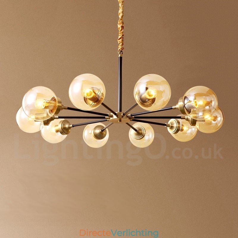Luxe rustieke retro vintage kroonluchter van puur messing met glazen kappen
