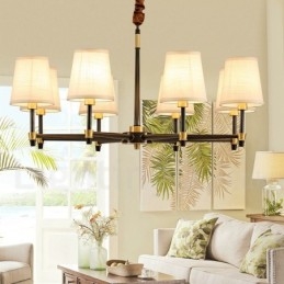Grote luxe rustieke retro vintage kroonluchter van puur messing met stoffen kappen