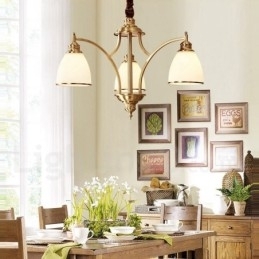 Grote luxe rustieke retro vintage kroonluchter van puur messing met glazen kappen
