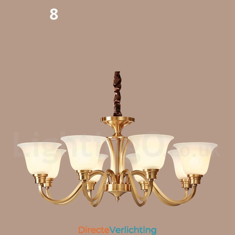 Grote luxe rustieke retro vintage kroonluchter van massief messing met glazen kappen van puur messing