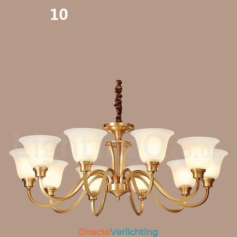 Grote luxe rustieke retro vintage kroonluchter van massief messing met glazen kappen van puur messing