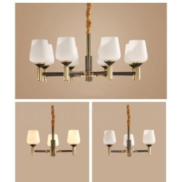 Grote luxe rustieke retro vintage kroonluchter van puur messing met glazen kappen