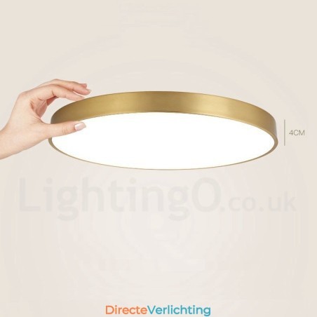 Ultradunne 100% messing ronde dimbare moderne eigentijdse Scandinavische stijl plafondlampen van messing met acryl kap. Kan ook als wandlamp worden gebruikt. Ultradunne 100% messing ronde dimbare moderne eigentijdse Scandinavische stijl plafondlampen van messing met acryl kap. Kan ook als wandlamp worden gebruikt.