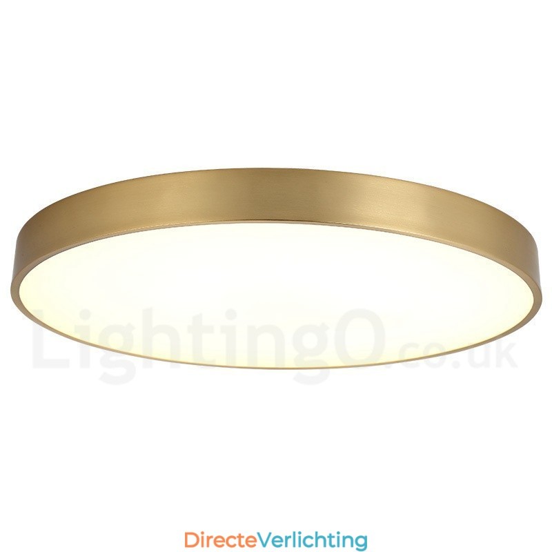 Ultradunne 100% messing ronde dimbare moderne eigentijdse Scandinavische stijl plafondlampen van messing met acryl kap. Kan ook als wandlamp worden gebruikt.