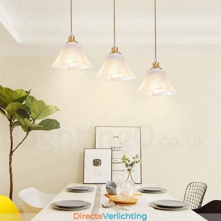 Puur messing rustieke lodge hanglamp in Scandinavische stijl met glazen kap Puur messing rustieke lodge hanglamp in Scandinavische stijl met glazen kap