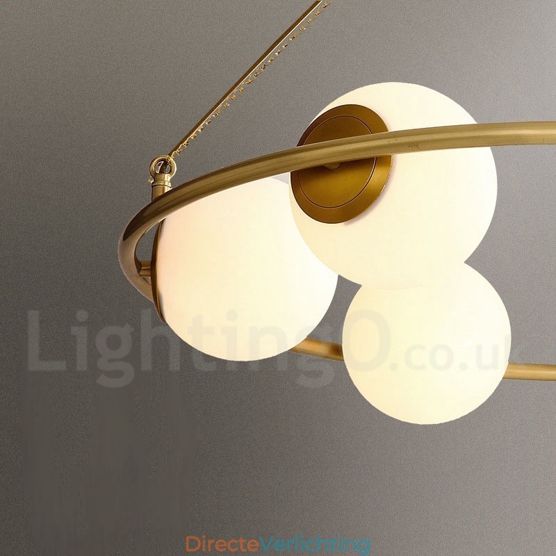 Rustieke Lodge Ronde Kroonluchter in Pure Brass Bean Stijl met Witte Kapjes
