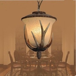 Kroonluchter met enkele kop en hanglamp