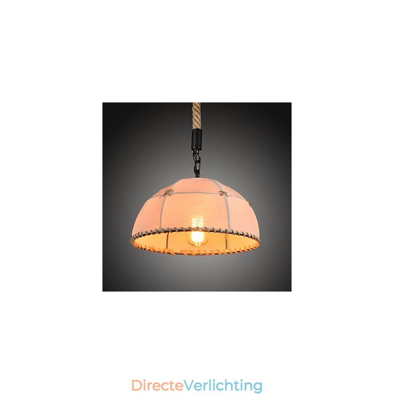 Retro handgemaakte henneptouw countryard kroonluchterlamp in industriële landelijke stijl