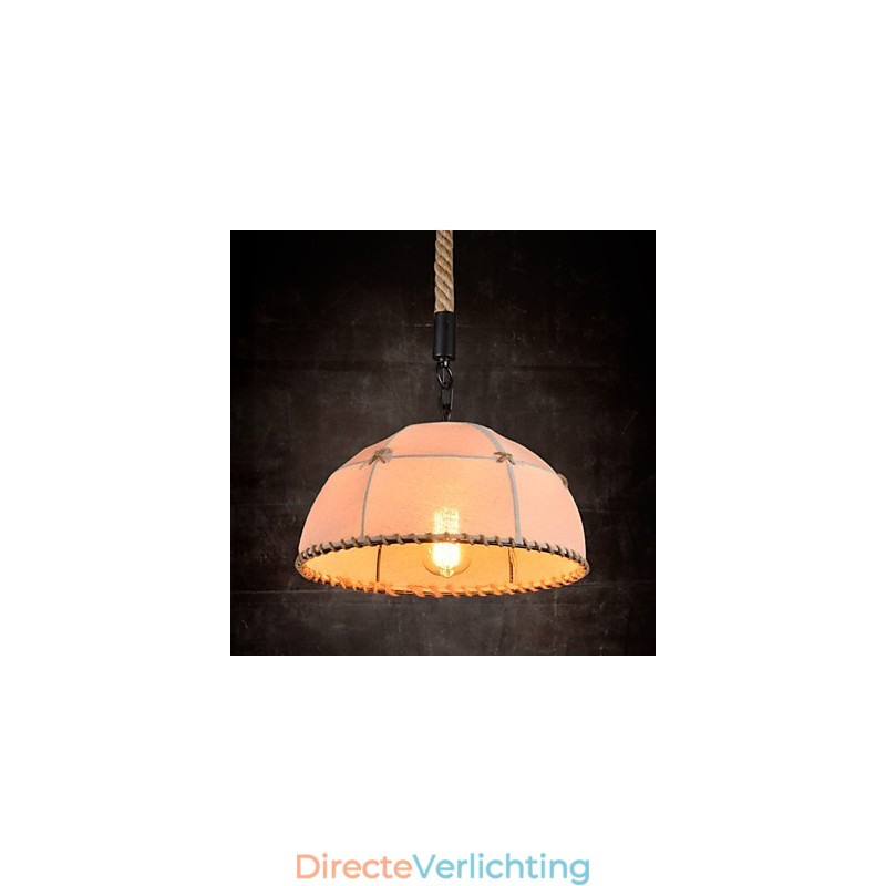 Retro handgemaakte henneptouw countryard kroonluchterlamp in industriële landelijke stijl