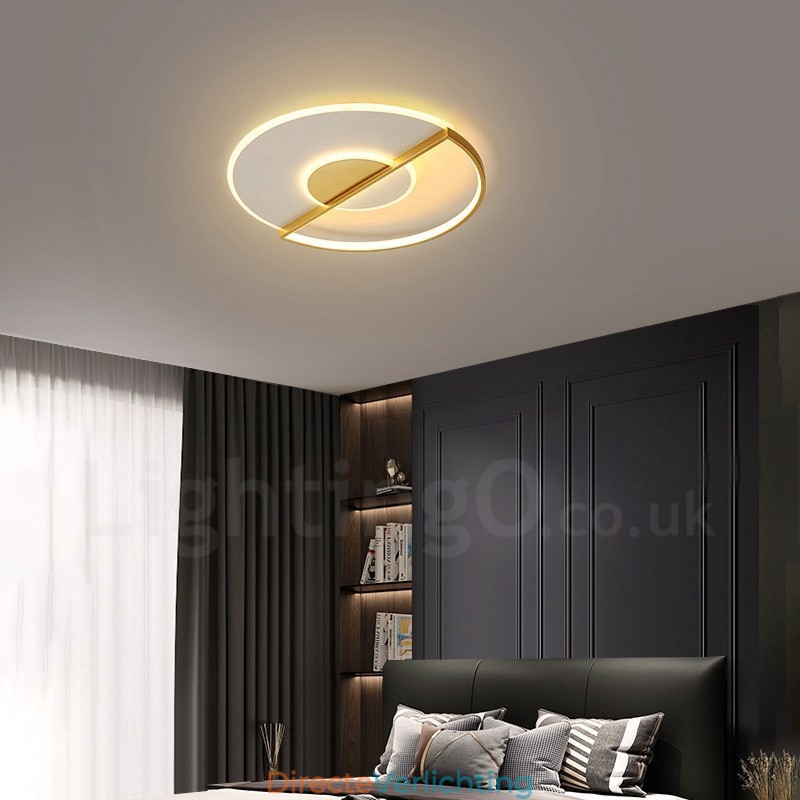 Goudkleurige ultradunne moderne eigentijdse Scandinavische stijl plafondlampen met afstandsbediening, kunnen ook als wandlamp worden gebruikt
