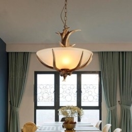 Eén licht rustieke artistieke retro gewei antieke hanglamp met glazen kap
