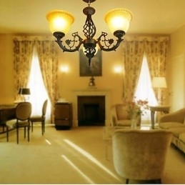 Vintage smeedijzeren kroonluchter