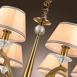 Moderne eigentijdse traditionele klassieke rustieke lodge vintage land eiland messing metalen kroonluchter