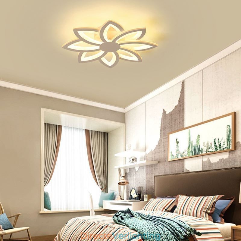 In het oog springende plafondlamp van acryl met bloemen, 55 cm