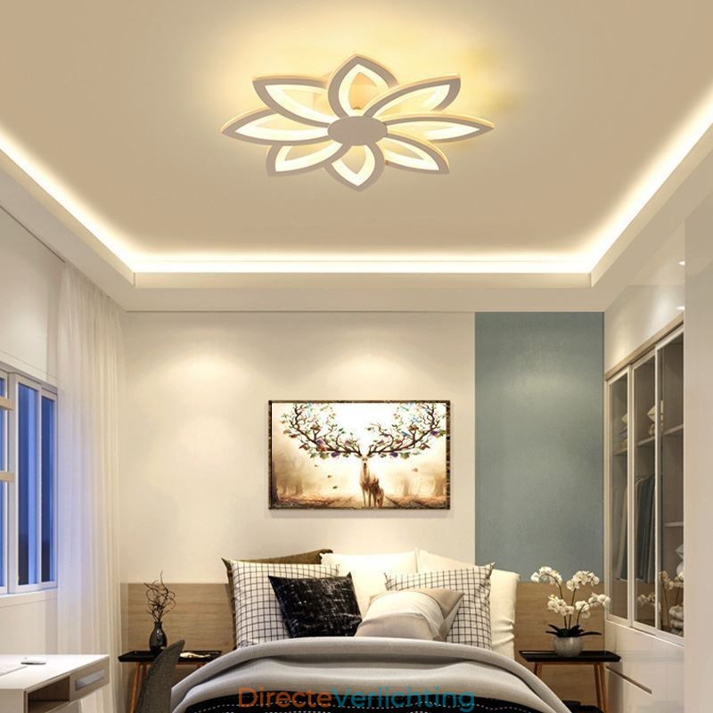 In het oog springende plafondlamp van acryl met bloemen, 55 cm