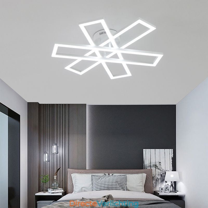Minimalistische plafondlamp in de vorm van een windmolen van aluminium