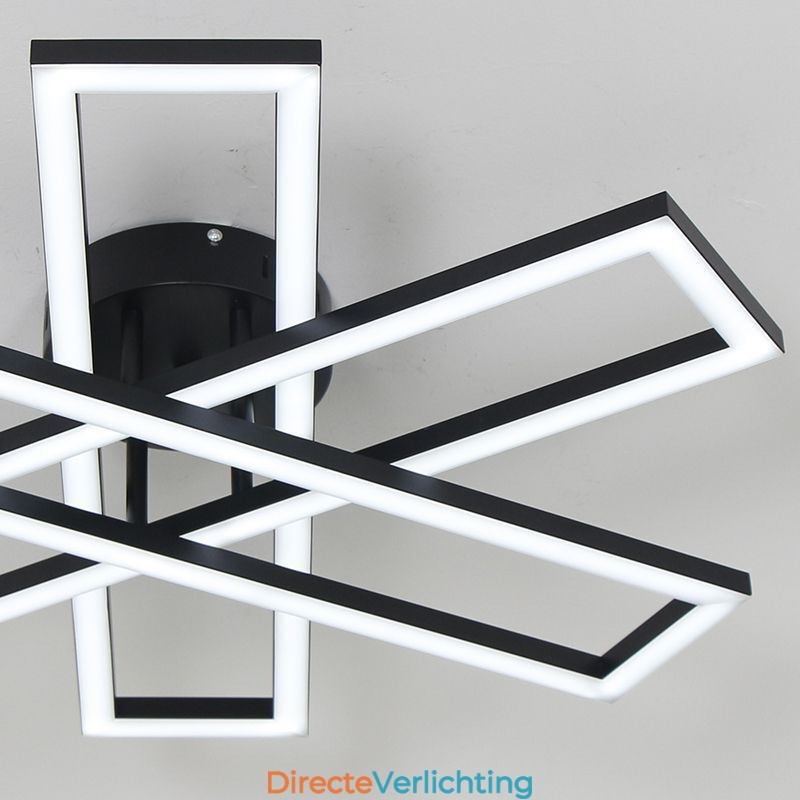 Minimalistische plafondlamp in de vorm van een windmolen van aluminium
