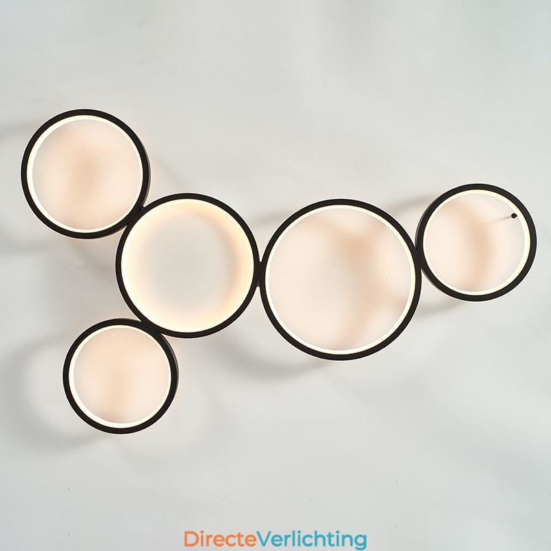 Moderne plafondlamp van aluminium met plafondmontage