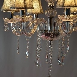 Moderne luxe kroonluchter met 6 lampen in kristaldecoratie