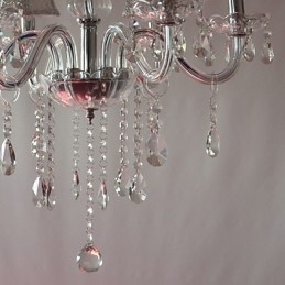 Moderne luxe kroonluchter met 6 lampen in kristaldecoratie