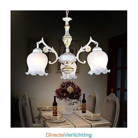 Kroonluchter Drie Lichten Wit Europees Retro Klassiek Kroonluchter Drie Lichten Wit Europees Retro Klassiek