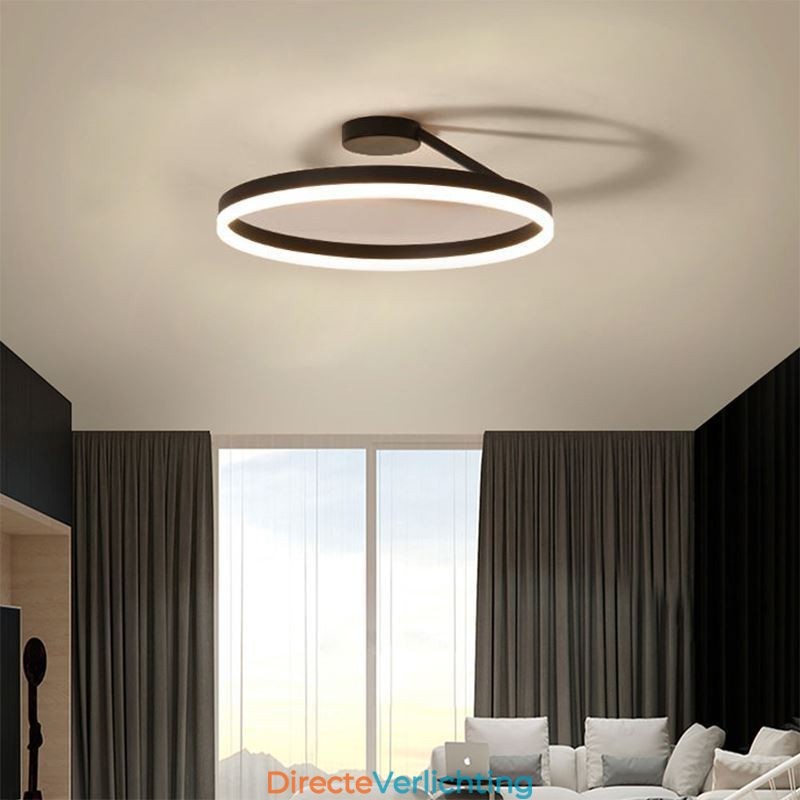 Moderne plafondlamp met cirkelvormige verlichting en acryl lampenkap