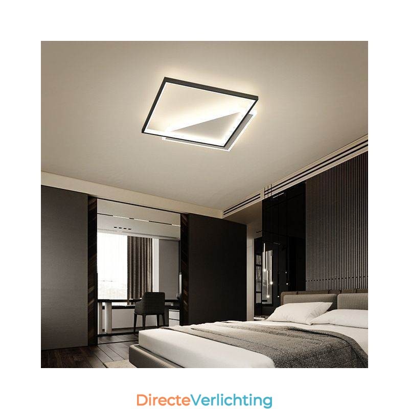 Moderne plafondlamp met inbouwmontage