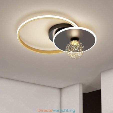 Minimalistische plafondlamp voor inbouw in woondecoratie Minimalistische plafondlamp voor inbouw in woondecoratie