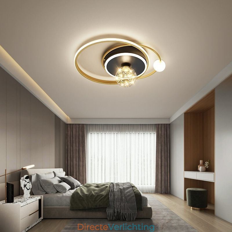 Minimalistische plafondlamp voor inbouw in woondecoratie