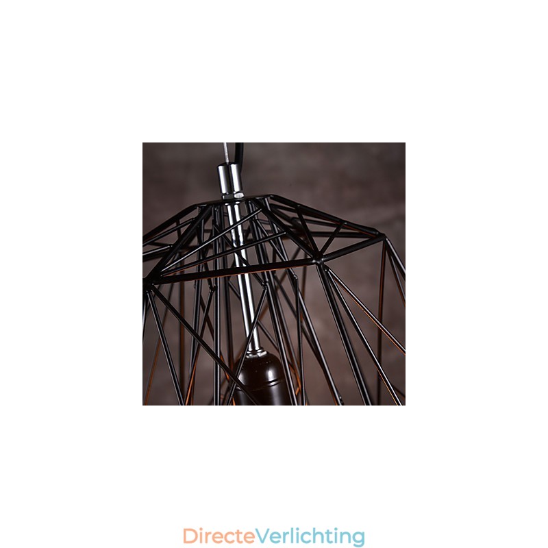 Hanglamp in zwarte vlecht lampenkap