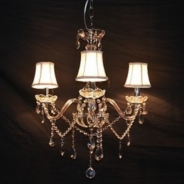 Moderne schitterende kroonluchter met 3 lampen en kristallen arm