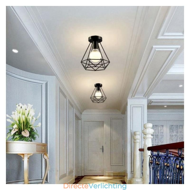 Plafondlamp in diamantvorm