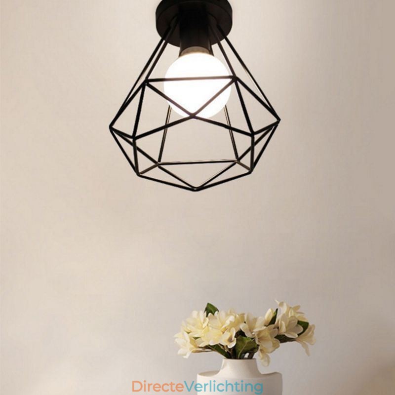 Plafondlamp in diamantvorm