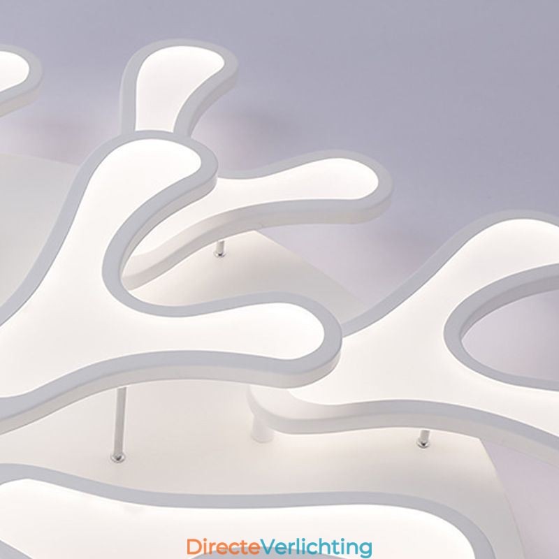 Plafondlamp van acryl met gewei