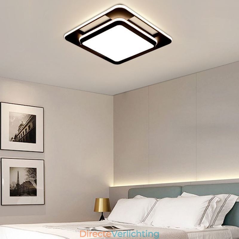 Moderne minimalistische plafondlamp met vierkante plafondlamp
