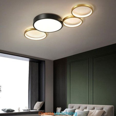 4 Ringen Plafondlamp Unieke Zwarte + Gouden Lampenkap Verlichting 4 Ringen Plafondlamp Unieke Zwarte + Gouden Lampenkap Verlichting