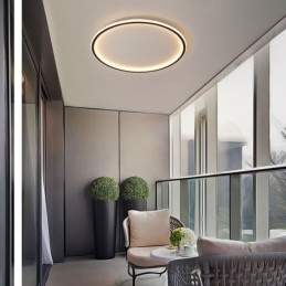 Minimalistische ronde plafondlamp met inbouwmontage
