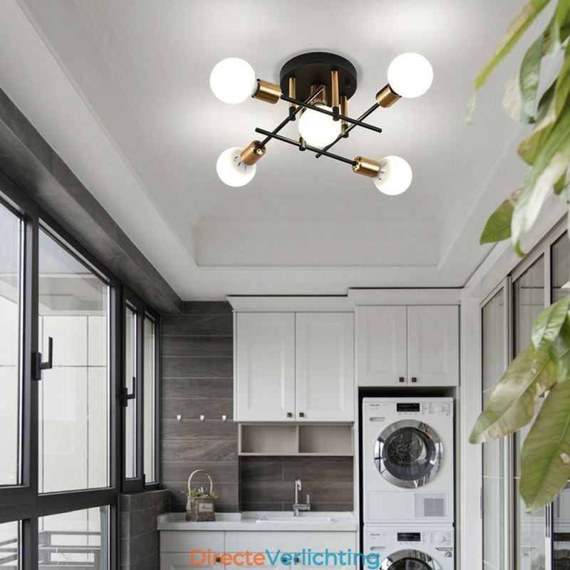Eenvoudige Magic Beans plafondlamp met kruisbevestiging