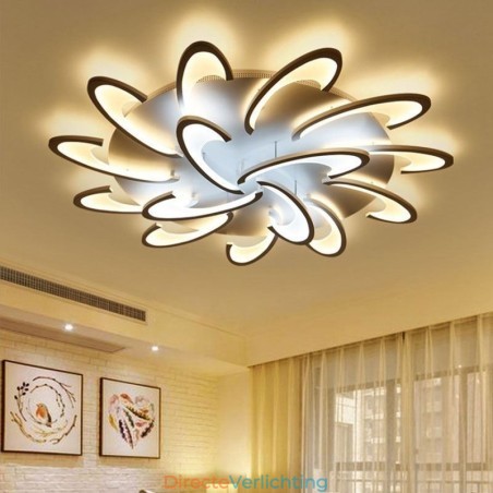 Moderne eenvoudige plafondlamp van acryl in de vorm van een windmolen Moderne eenvoudige plafondlamp van acryl in de vorm van een windmolen