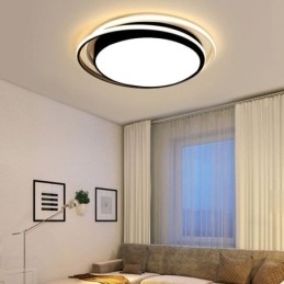 Moderne eenvoudige plafondlamp met geometrische montage, vierkant frame en lamplicht