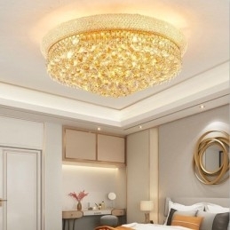 Europese plafondlamp met plafondlamp van kristal