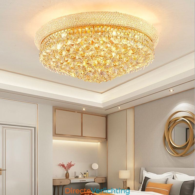 Europese plafondlamp met plafondlamp van kristal