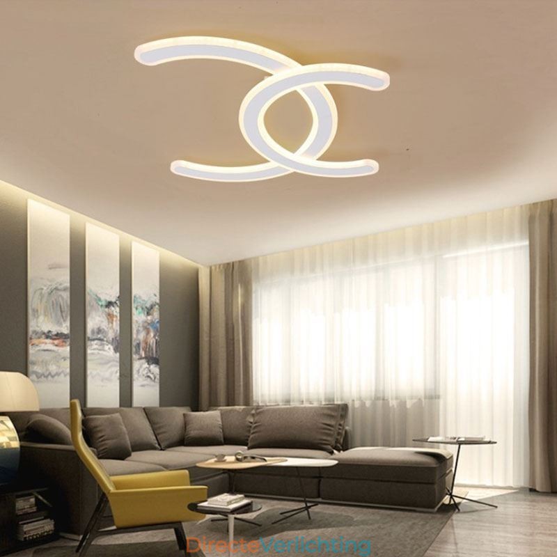 Moderne eenvoudige plafondlamp met letter C van acryl