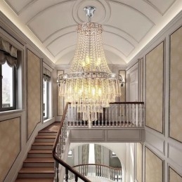 Moderne kristallen kroonluchter, eigentijdse elegante plafondlamp, duplex trap