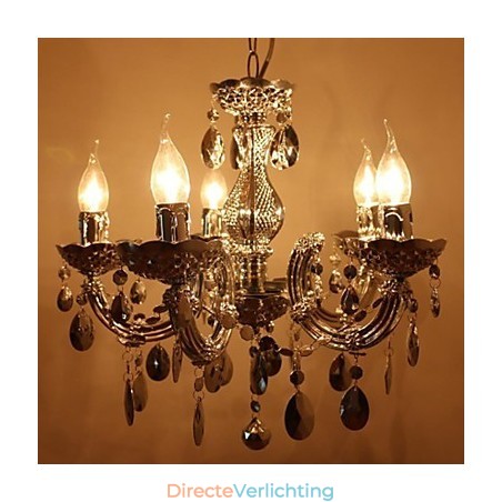 Moderne zilveren kroonluchter in acryl kristalstijl met 5 lampen Moderne zilveren kroonluchter in acryl kristalstijl met 5 lampen
